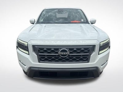 2024 Nissan Frontier SL
