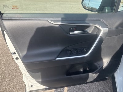 2020 Toyota RAV4 Hybrid XSE