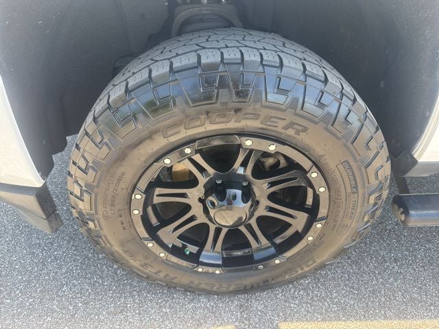 2018 Chevrolet Silverado 1500 Custom