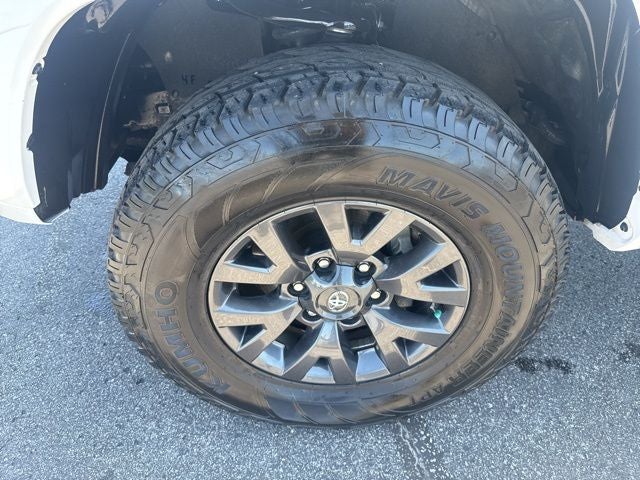 2023 Toyota Tacoma SR5 V6