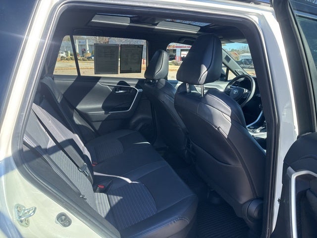 2022 Toyota RAV4 Hybrid XSE