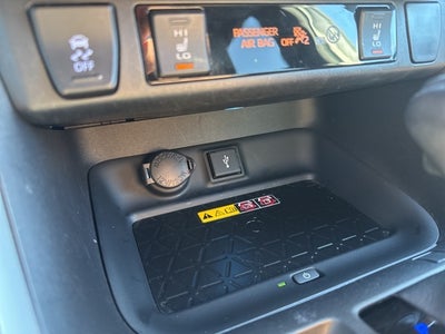 2022 Toyota RAV4 Hybrid XSE