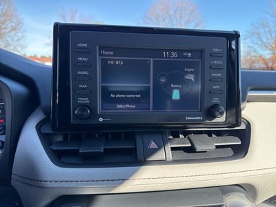 2022 Toyota RAV4 Hybrid XLE