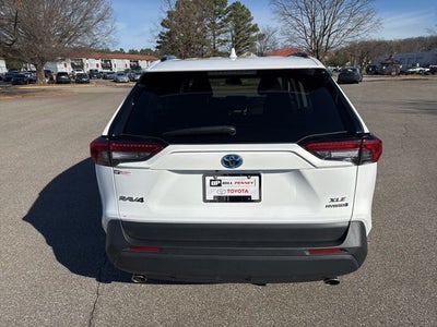 2022 Toyota RAV4 Hybrid XLE