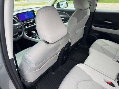 2025 Toyota Grand Highlander LE