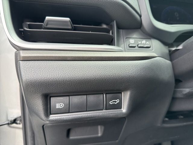 2025 Toyota Grand Highlander LE