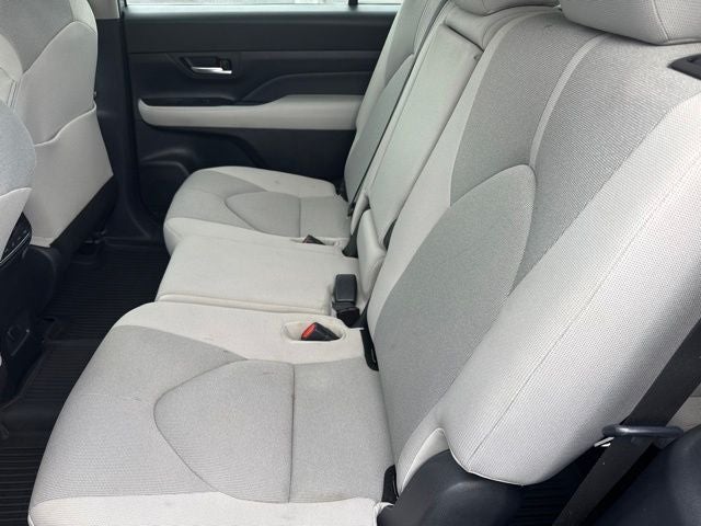 2025 Toyota Grand Highlander LE