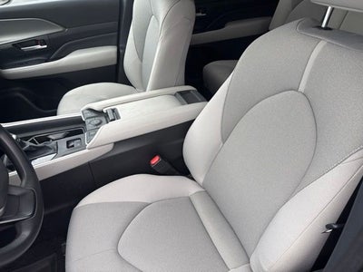 2025 Toyota Grand Highlander LE