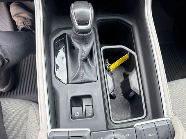 2025 Toyota Grand Highlander LE