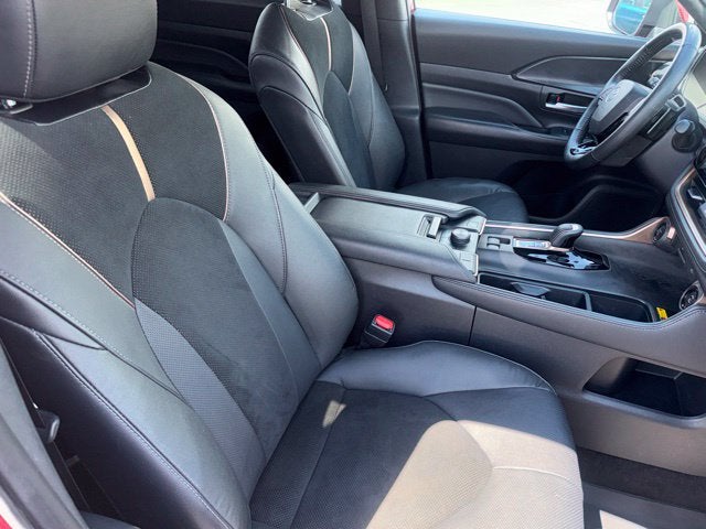 2024 Toyota Grand Highlander Hybrid MAX Platinum