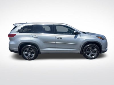 2017 Toyota Highlander Limited Platinum