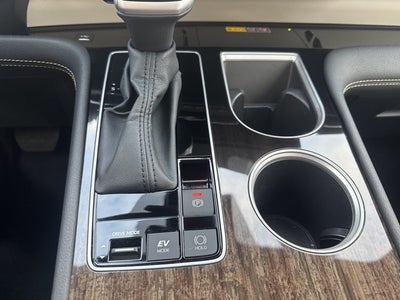 2025 Toyota Sienna Platinum 7 Passenger