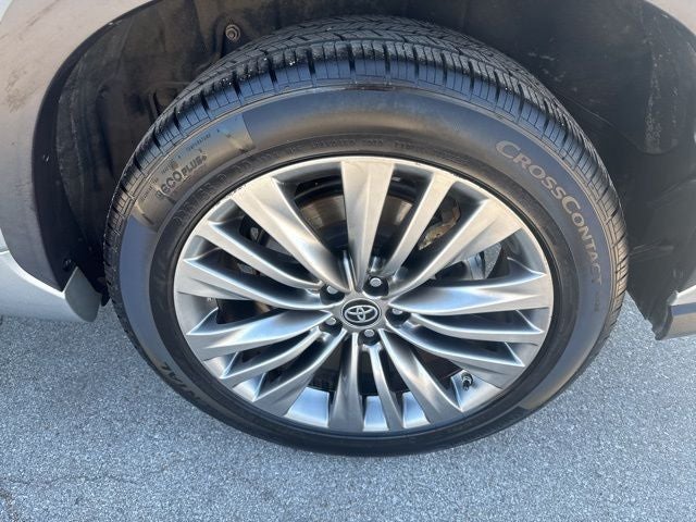 2020 Toyota Highlander Platinum