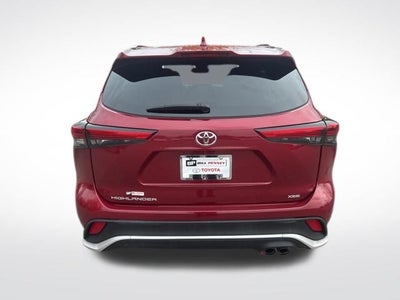 2022 Toyota Highlander XSE