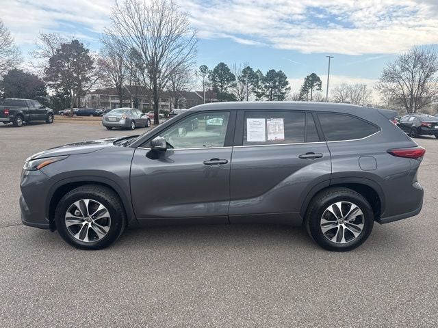 2023 Toyota Highlander XLE
