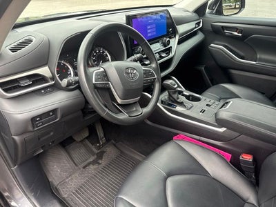 2024 Toyota Highlander XLE
