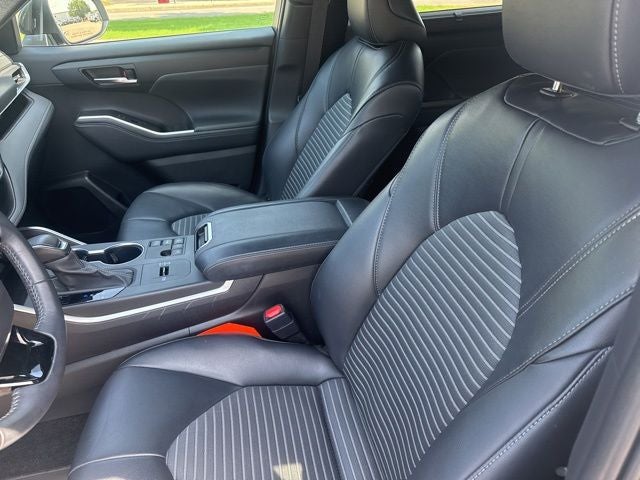 2024 Toyota Highlander XSE