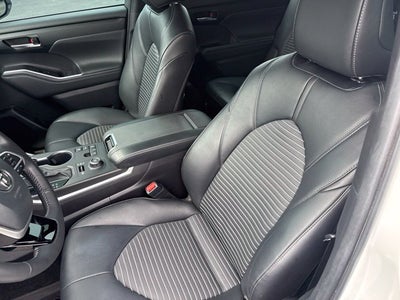 2024 Toyota Highlander XSE