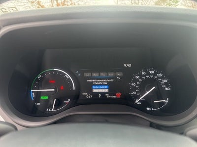 2025 Toyota Sienna LE 8 Passenger