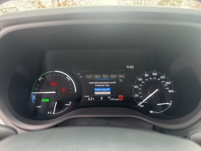 2025 Toyota Sienna LE 8 Passenger