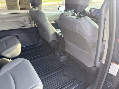 2023 Toyota Sienna XLE 7 Passenger