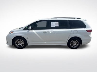 2020 Toyota Sienna XLE 7 Passenger