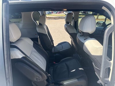 2025 Toyota Sienna Limited 7 Passenger