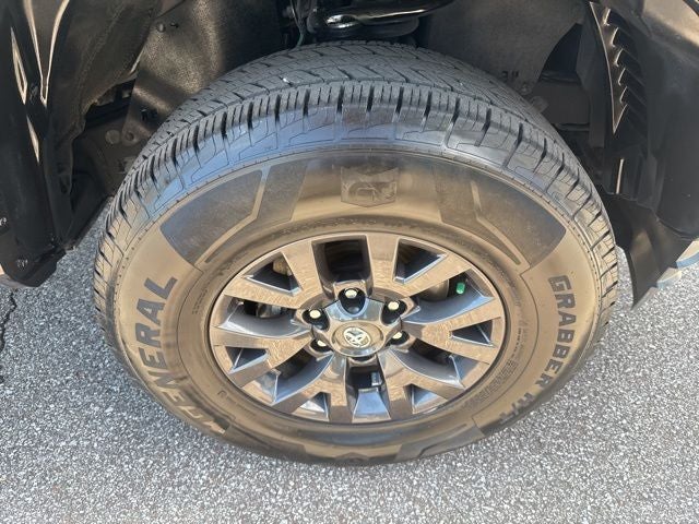 2021 Toyota Tacoma SR5 V6