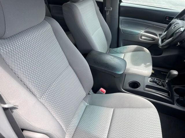 2014 Toyota Tacoma Base
