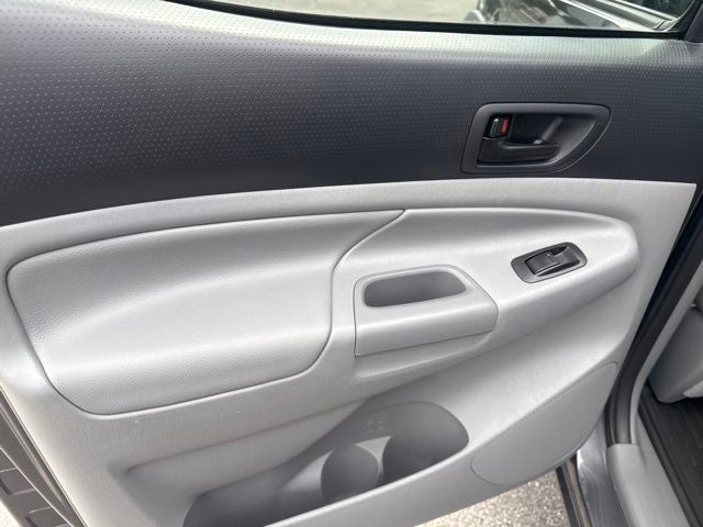 2014 Toyota Tacoma Base