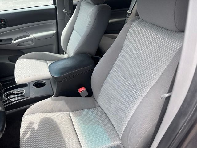 2014 Toyota Tacoma Base