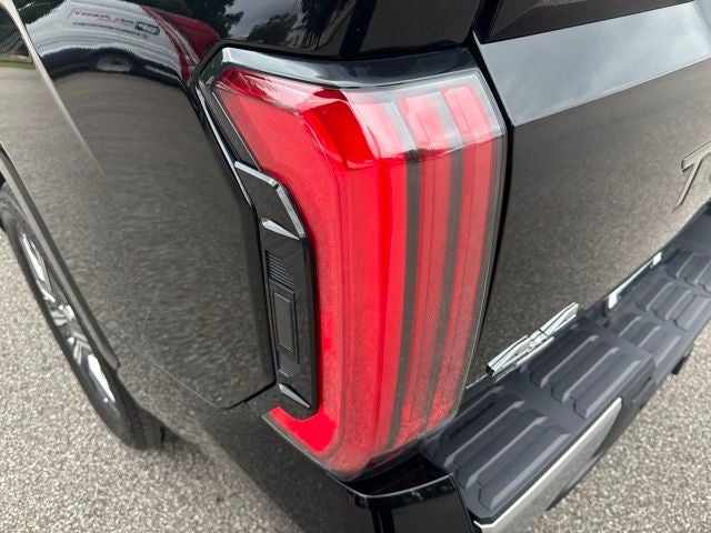 2023 Toyota Tundra Hybrid Capstone