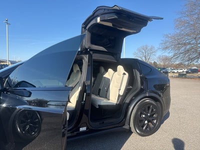 2022 Tesla Model X Base