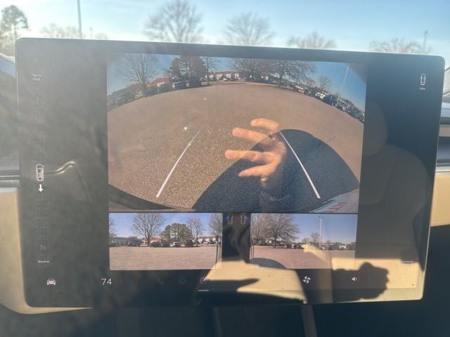 2022 Tesla Model X Base