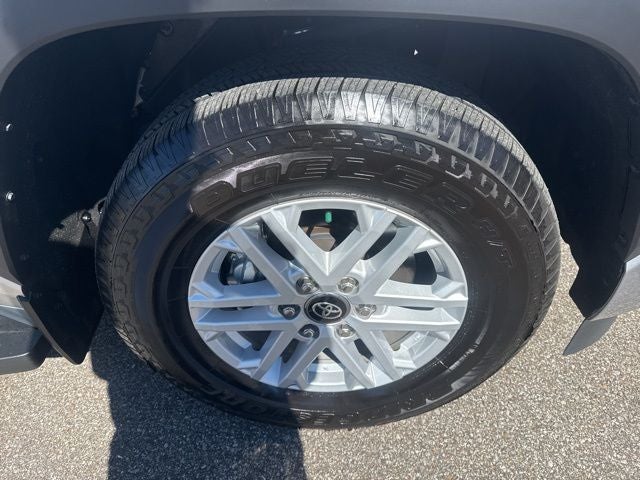 2025 Toyota Sequoia SR5