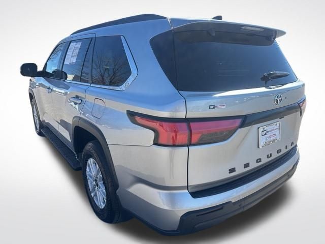 2025 Toyota Sequoia SR5