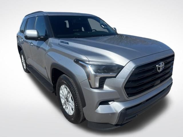 2025 Toyota Sequoia SR5