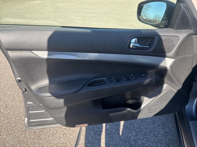 2013 INFINITI G37 Journey