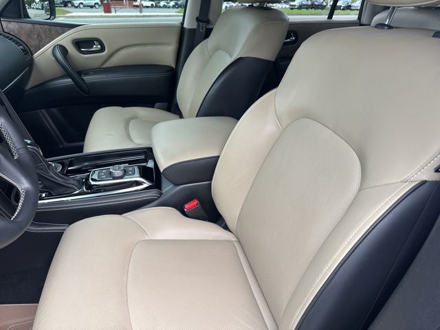2023 INFINITI QX80 Premium Select