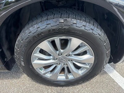 2017 INFINITI QX80 Base