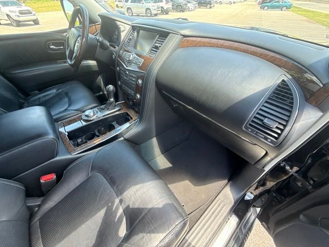 2017 INFINITI QX80 Base