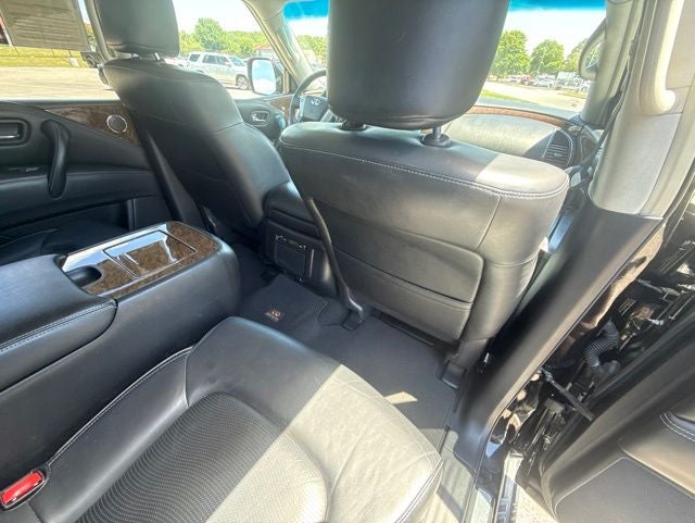 2017 INFINITI QX80 Base