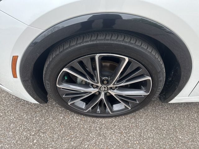 2023 Toyota Prius XLE