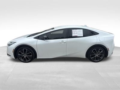 2023 Toyota Prius XLE