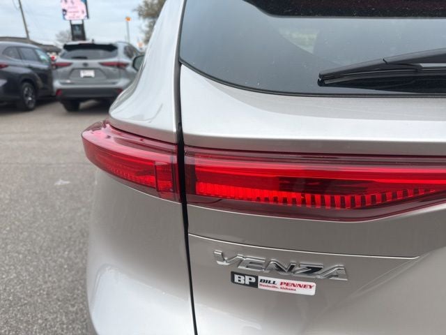 2021 Toyota Venza XLE