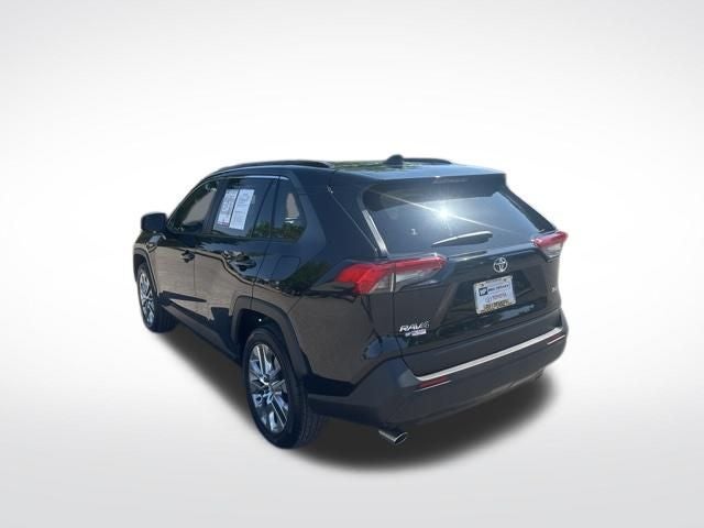 2020 Toyota RAV4 XLE Premium