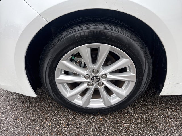 2023 Toyota Corolla Hatchback SE