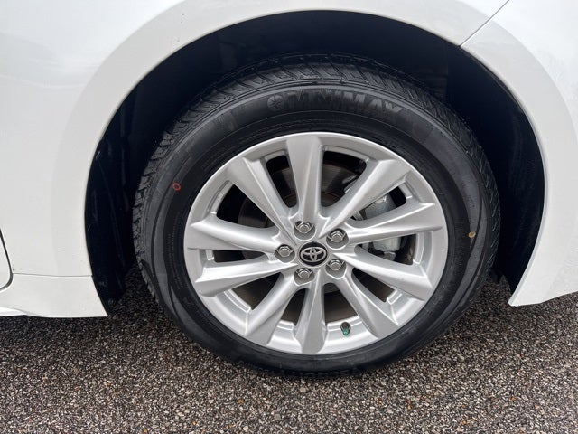 2023 Toyota Corolla Hatchback SE