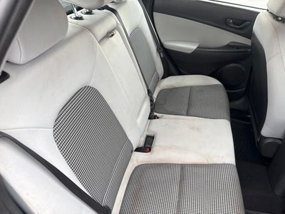 2022 Hyundai Kona SE