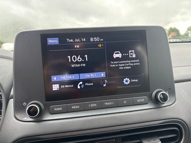 2022 Hyundai Kona SE